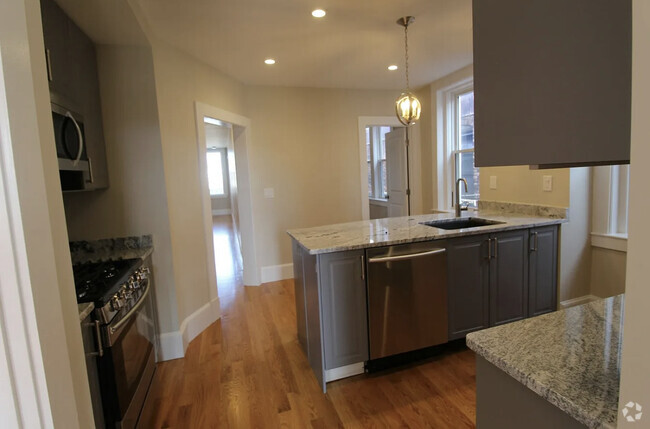 Building Photo - 38 Frankfort St Unit 2 Rental