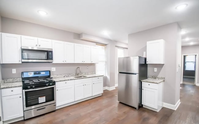 Photo - 449 S Augusta Ave Unidad 1