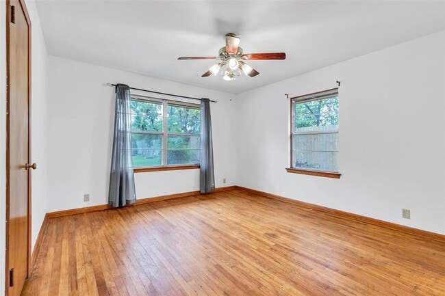 1803 Sea Queen Ct