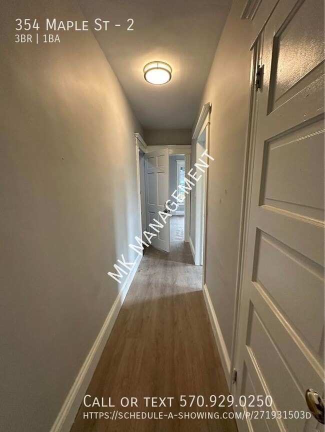 Photo - 352-354 Maple St Unit 2