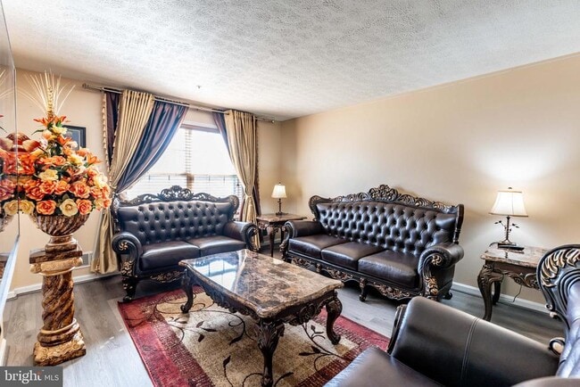 Photo - 12212 Birchview Dr