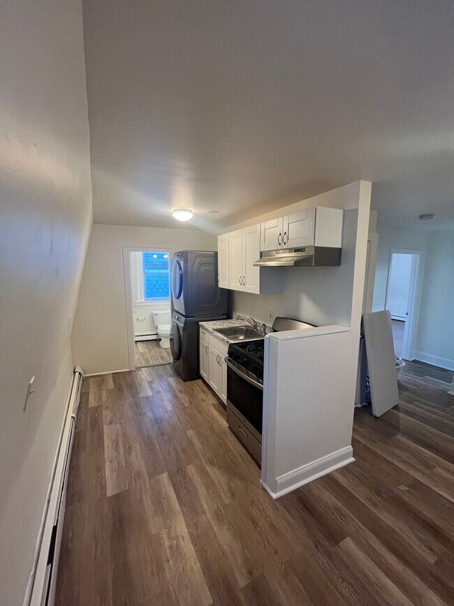 Photo - 355 Washington St Unit 3