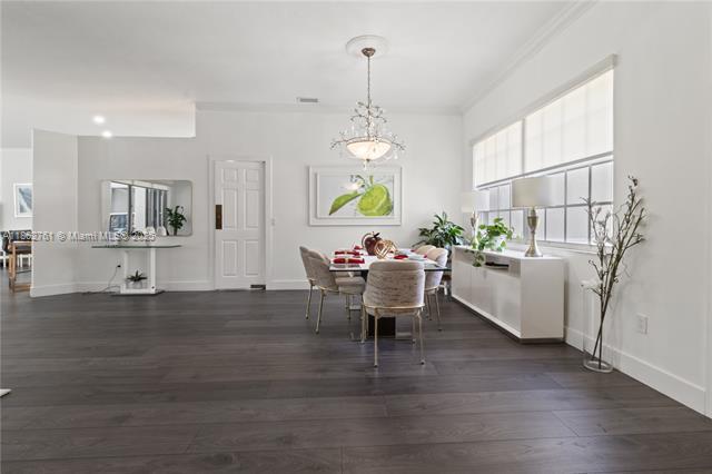 Photo - 1046 SW 159th Way