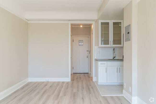 Estudio - Nob Hill Place