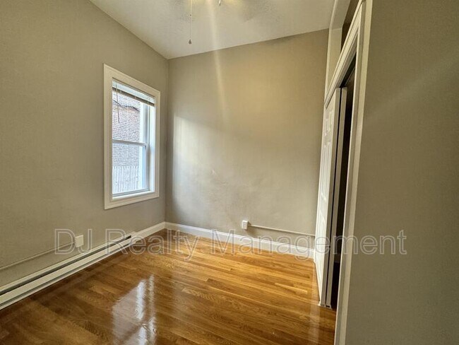 Photo - 60 N Margin St Unit 2