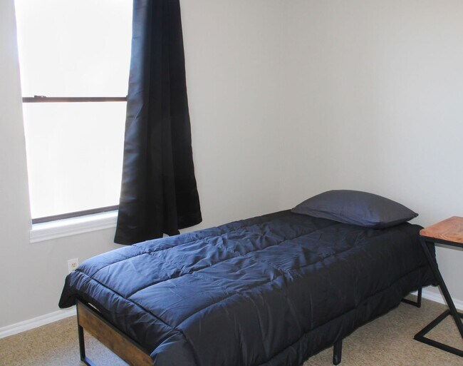 Photo - 820-820 N 26th St Unit 12