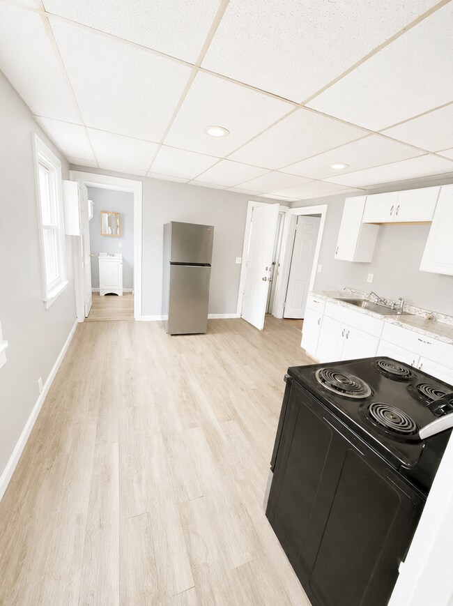 335 Oakland St Unit 2