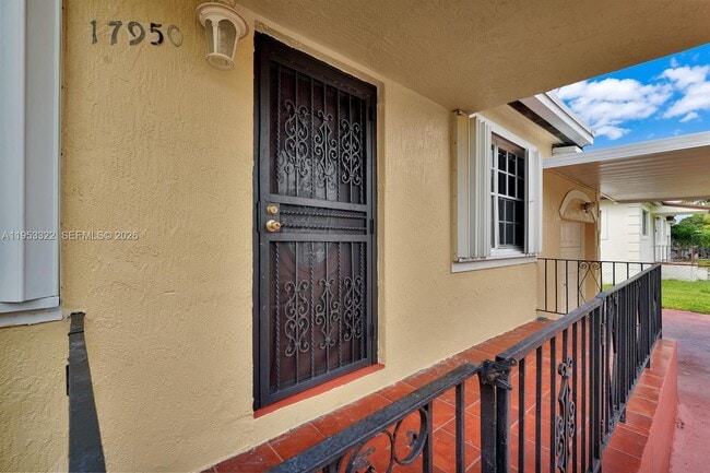 Photo - 17950 NW 6th Ct