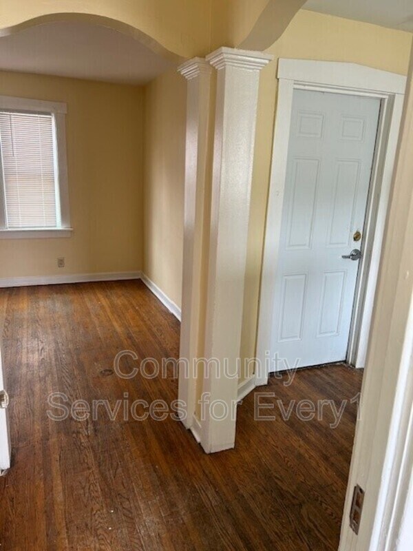 Photo - 247 Roesch Ave Unit 45A