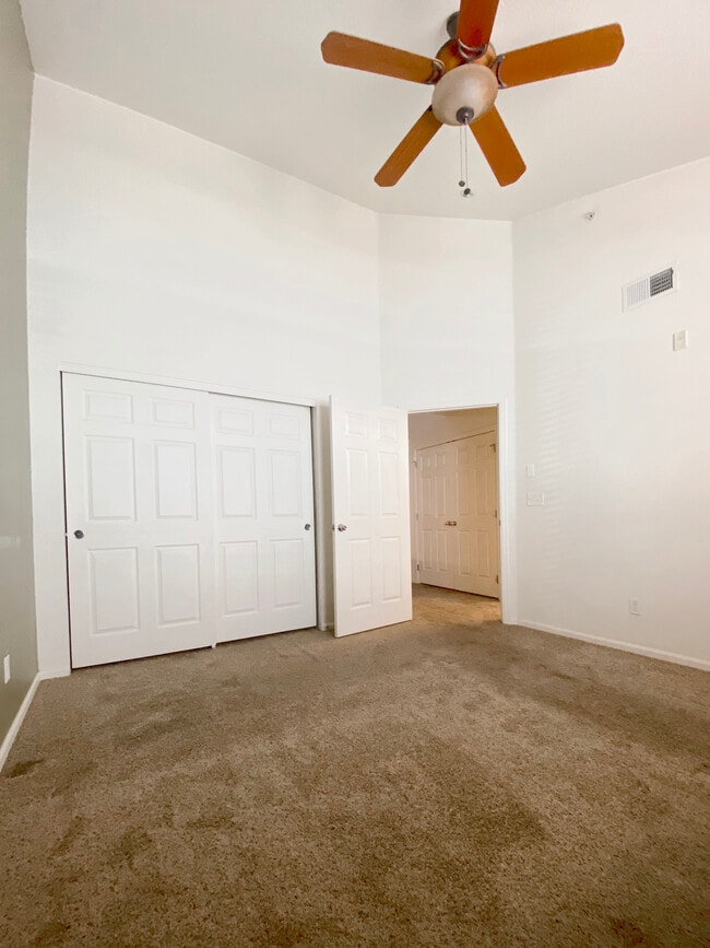 Photo - 5485 Zephyr St Unidad 201