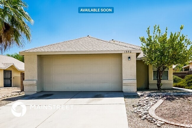 Building Photo - 1550 N Blacklawn Ave Rental