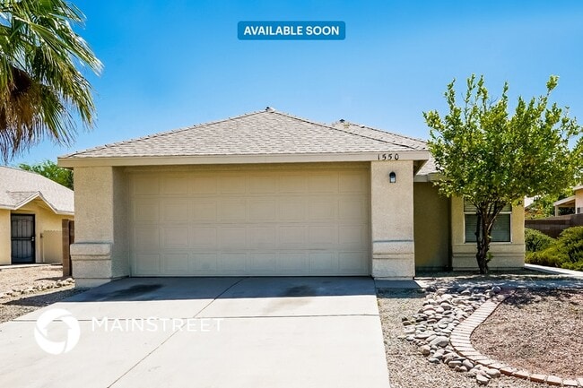 Photo - 1550 N Blacklawn Ave House