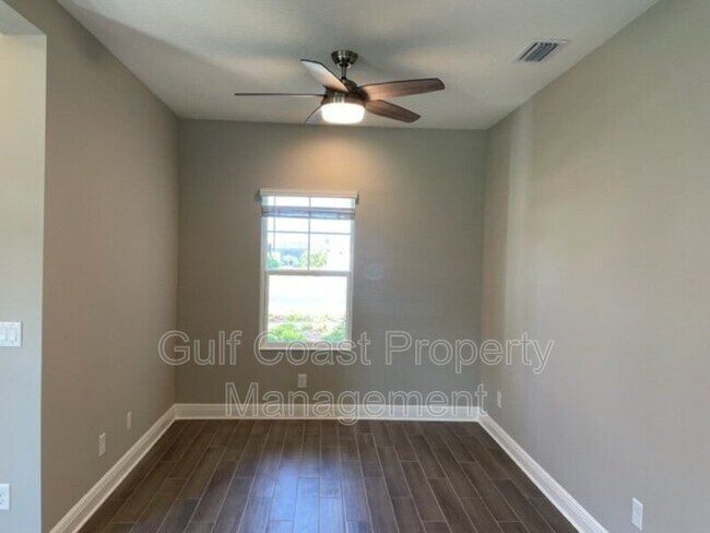 Photo - 2620 Star Apple Wy