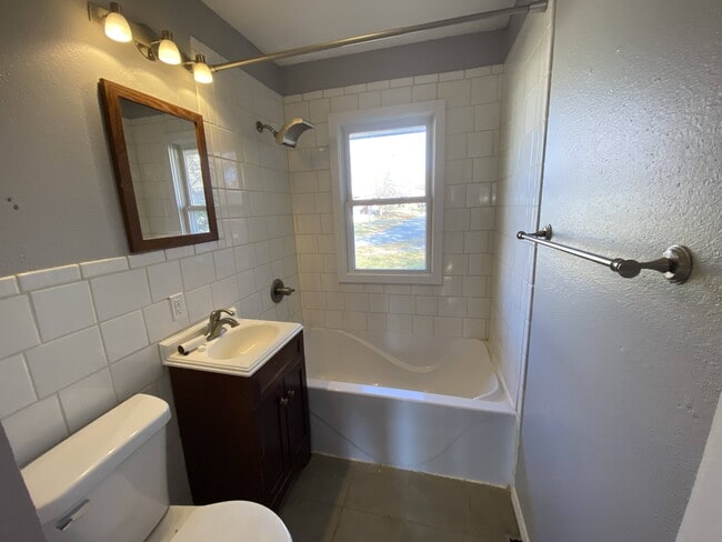 Photo - 2761 Skeies Dr