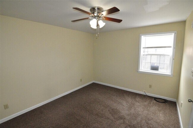 Photo - 718 E Edgemont Ave Unit B