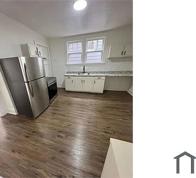 1503 3rd Ave