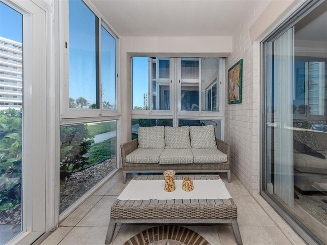 200 The Esplanade N Unit A16