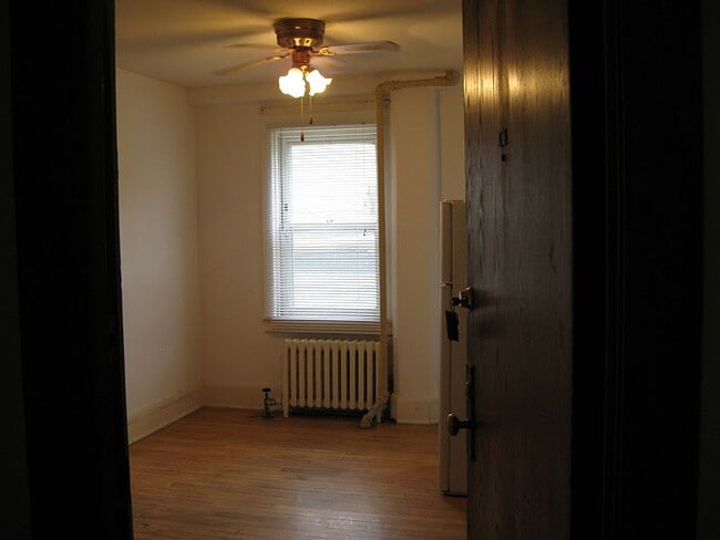 Photo - 509 N Lake St