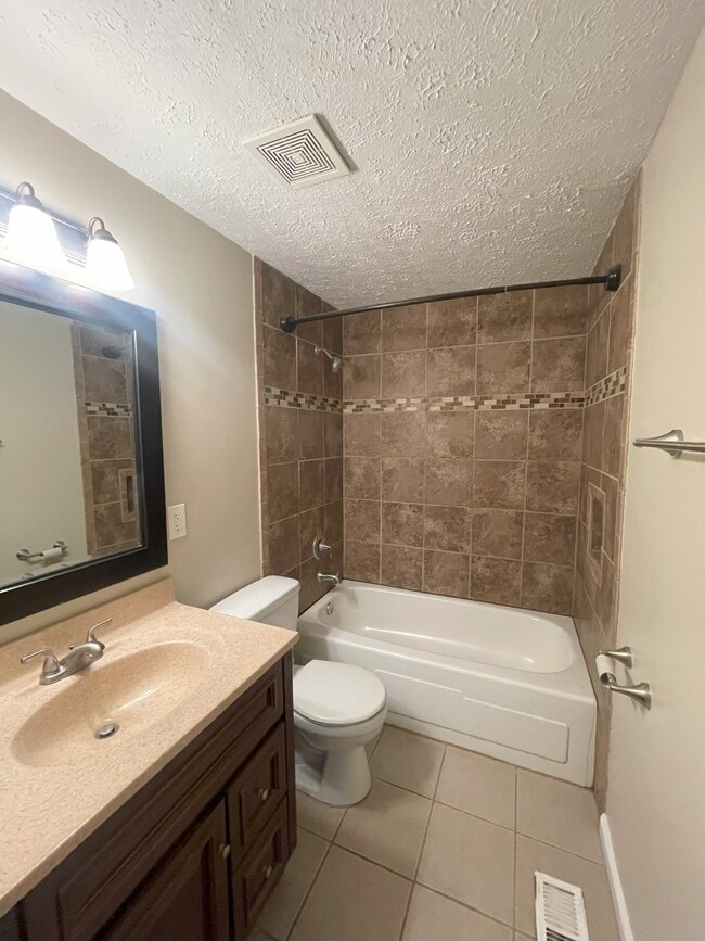 Photo - 34 Ridge Meadows Dr