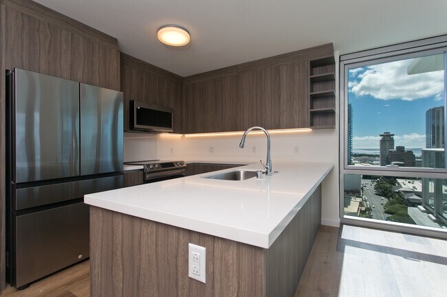 Photo - 1515 Liona St