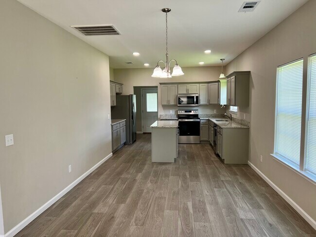 Photo - 177 Ridge Ln