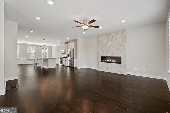 Photo - 4240 Hickory Pne Aly