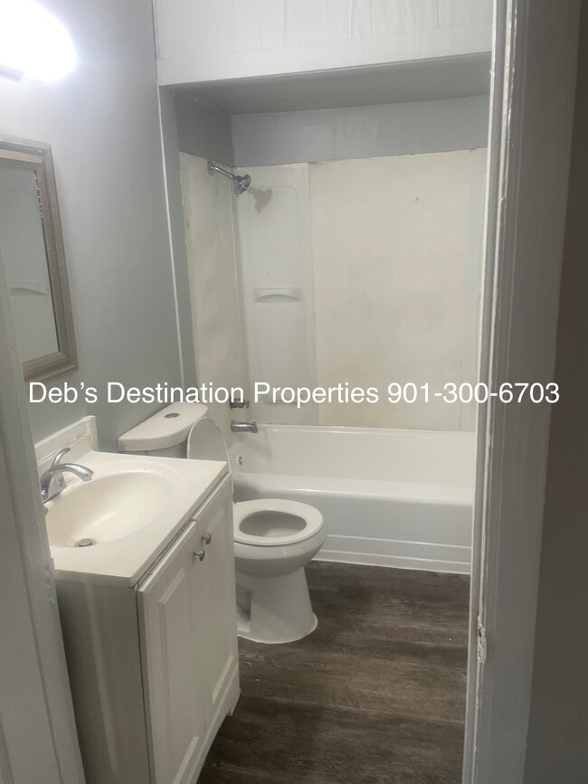 Photo - 3468 Radford Rd