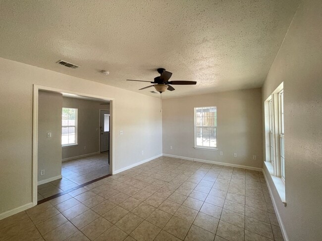 Photo - 510 W Church Ave