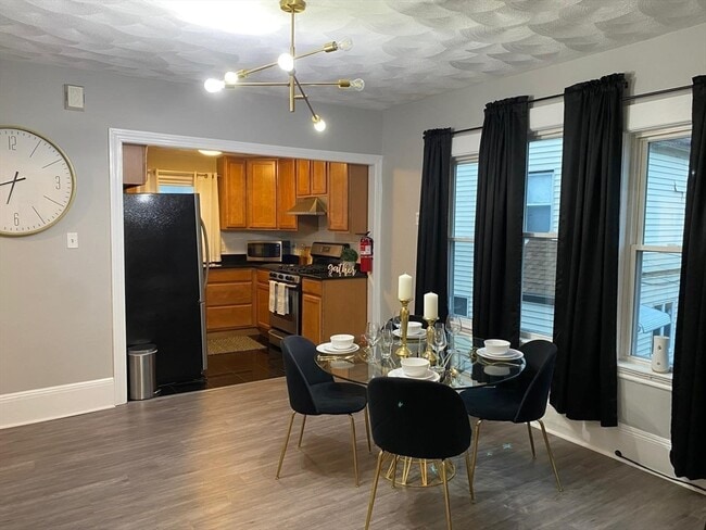 Photo - 9 Henry St Unit 2