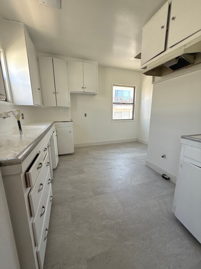 Photo - 929 Lincoln Blvd