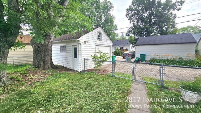 Photo - 2817 Idaho Ave S