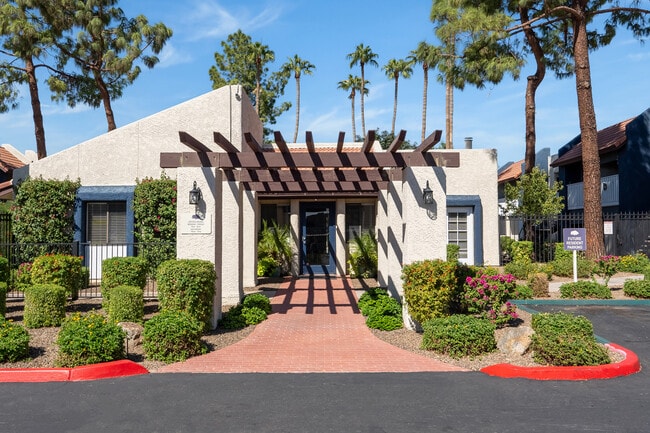 Leasing Office Entrance