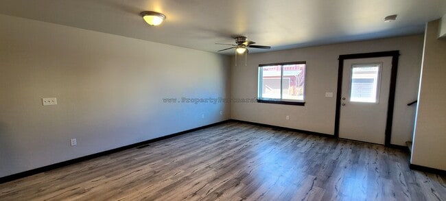 Photo - 1303 Westwood Cir