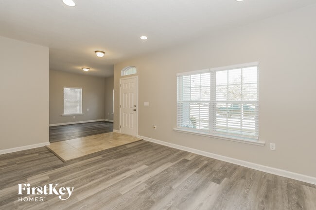 Photo - 15717 Spotted Saddle Cir