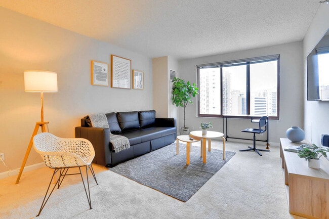 Building Photo - 401 12th St S Unit SI FL11-ID1022624P