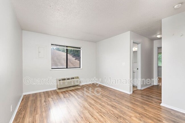 Photo - 1602 Brookside Dr