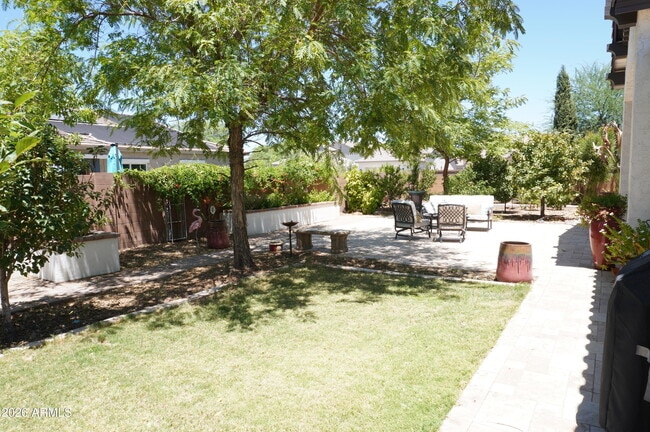 Photo - 2910 E Wildhorse Dr