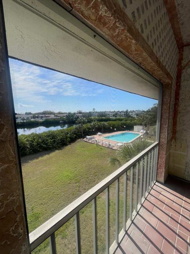 Photo - 1860 Massachusetts Ave NE Unit 306