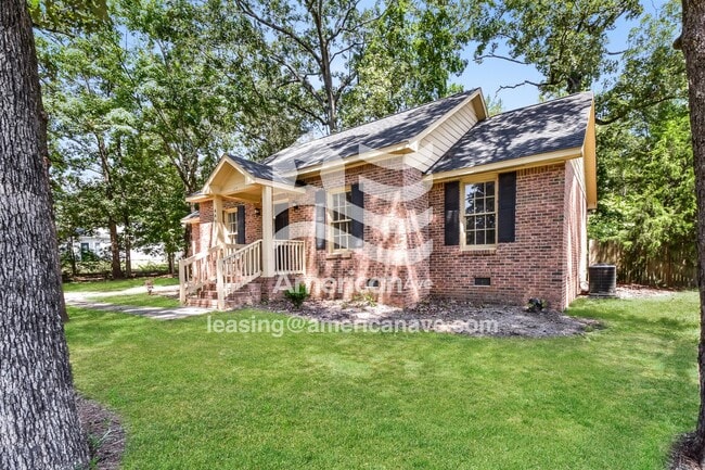 Photo - 449 Parlock Rd