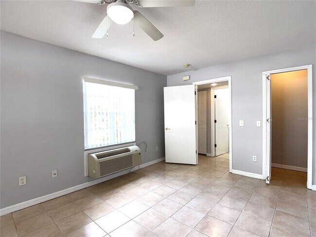 Photo - 902 Orchid Dr