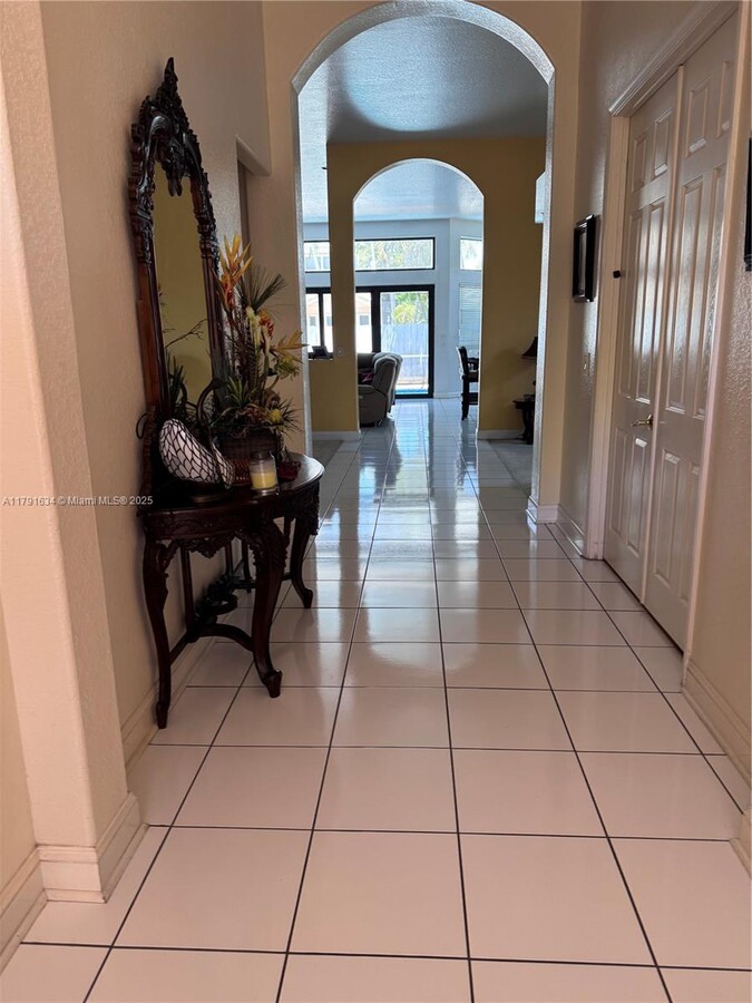 Photo - 17917 SW 36th St Casa
