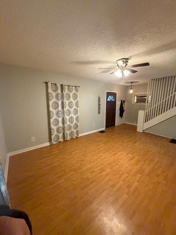 Building Photo - 3037 Meredith Ave