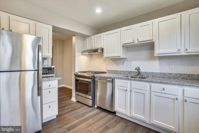 Photo - 9202 Sprucewood Rd