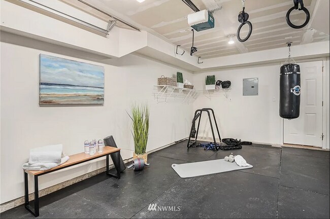 Photo - Stylish Furnished Greenwood Townhome 2Beds...