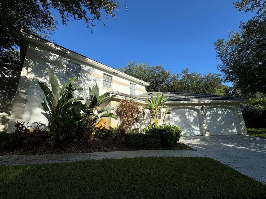 Photo - 7246 SW 146th Street Cir (Palmetto Bay, FL)