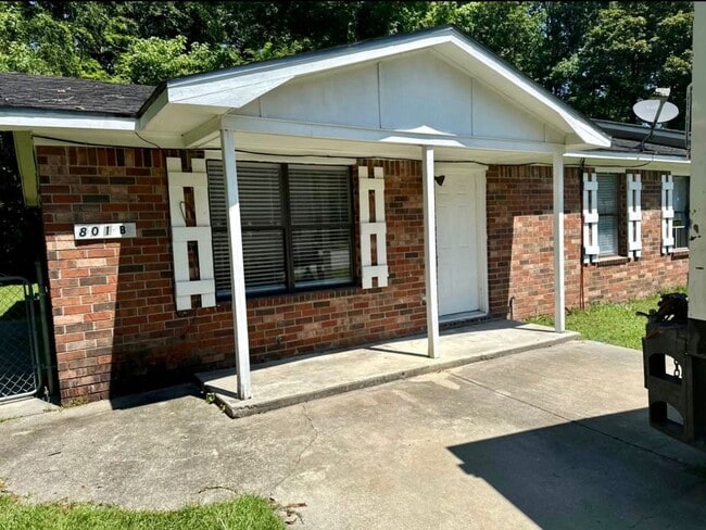 Building Photo - 801 Sandpiper Dr Unit B Rental