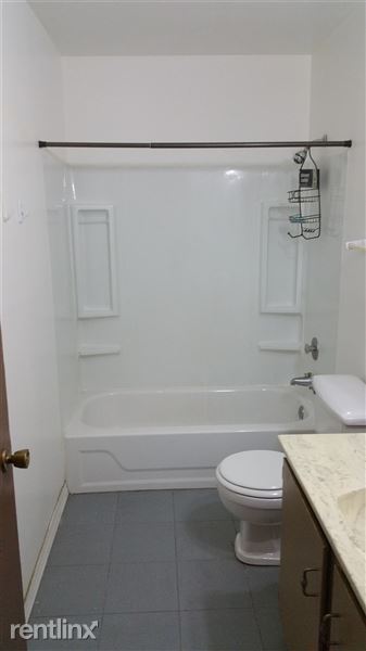 Photo - 714 Tullamore Ct