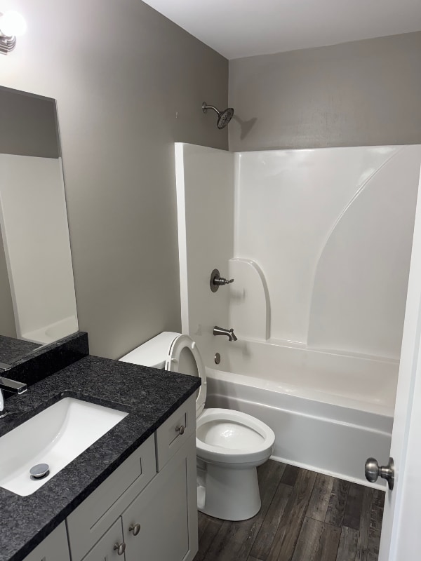 Photo - 623 Fondel Ln