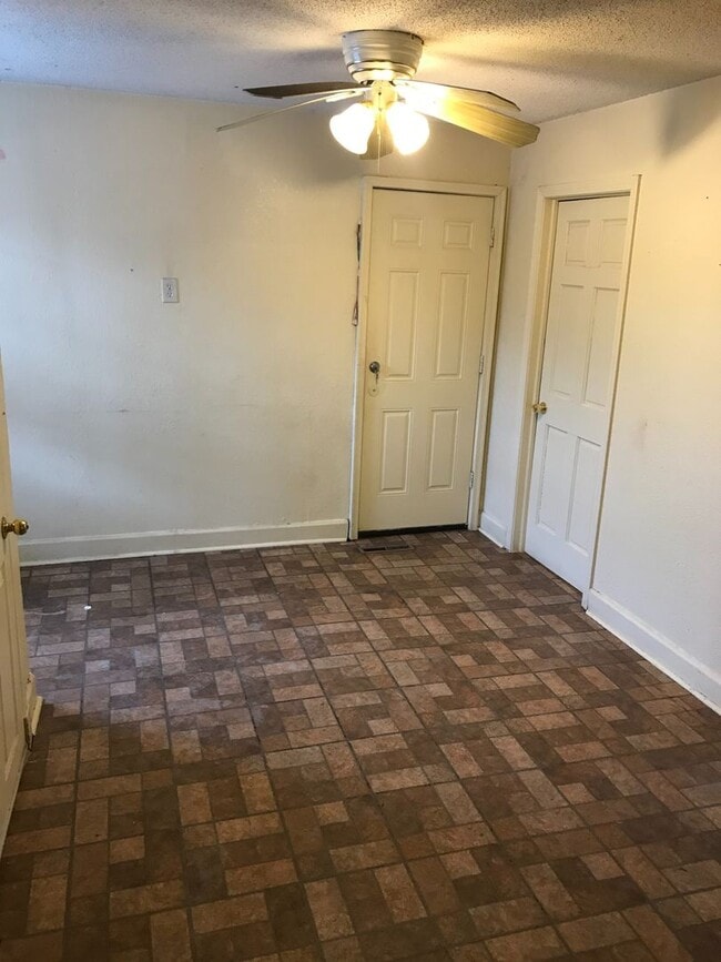 Photo - 2932 15th Ave S Unit 1