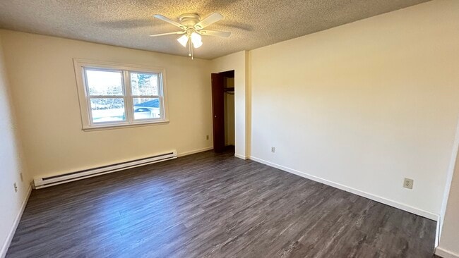 Photo - 3736 Carman Rd